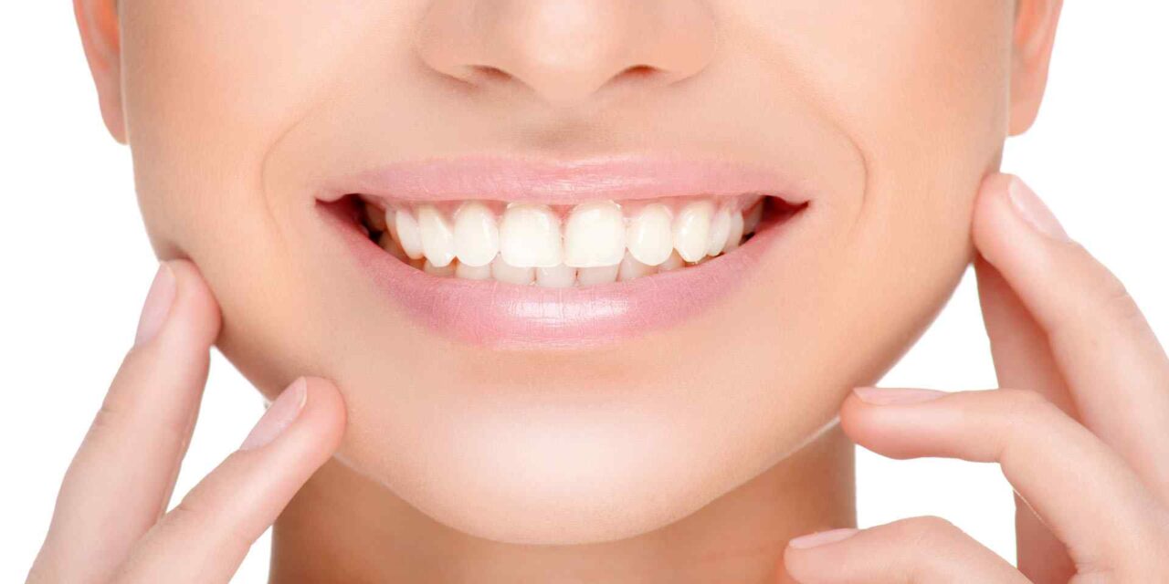 https://www.dentalesthetic-implant.com/wp-content/uploads/2020/01/post_04-1280x640.jpg